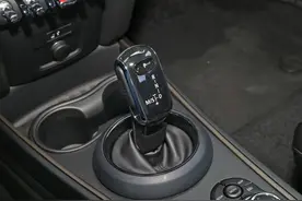 别以为8AT是2.0T专属，这五款1.5T都有配，谁最厚道？图片