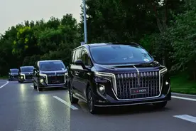 号称“中国版埃尔法”，国产四大明星MPV来袭，连GL8也压力山大？图片