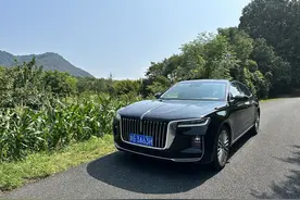红旗H9实测：天棚底盘惊艳、油耗9.7L，辅助驾驶仍需提升图片