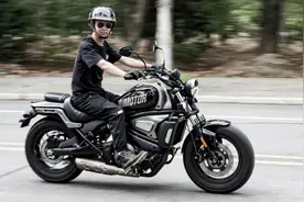 老将换新颜——QJMOTOR闪500S试驾图片