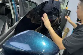 4S店送的膜你不会真不要吧？记住这几点，贴膜能省好几百图片