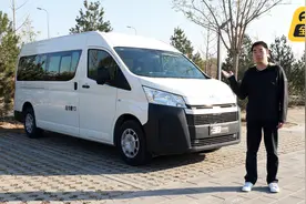 38号车评中心 38号买了一台自己不能开的车——丰田海狮视频封面