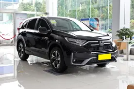 家用好帮手，拥有193马力，后排放倒能当床，本田CR-V值得入手吗图片
