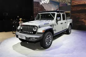 硬汉新宠！硬核皮卡Jeep角斗士今日上市！图片