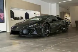 假如你有百万存款买跑车，兰博基尼 Huracán EVO考虑下？图片