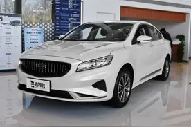 国产中型轿车13.18万起售，配置高油耗低，实拍博瑞图片