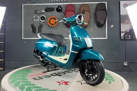 售7980元，标本品牌150踏板，马力11.7匹，还带可关闭ABS图片