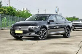 浅析大众迈腾，2021年销量下滑，是实力一般还是对手太强？图片