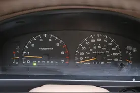 很多车怠速800转，为啥不能再低一些，不是更省油吗？图片