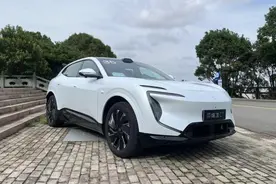 试驾阿维塔07：从P档到自由，竟然这么简单！图片