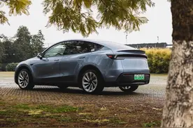 成都首试特斯拉焕新Model Y：三重进化打破电动SUV天花板图片