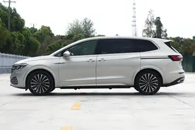 28.98万起！大众MPV推新，车长5346mm，2排头等舱，解析新款威然图片