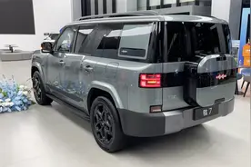 科技大空间 比亚迪方程豹 钛7 优点槽点 最小离地间隙 沉浸式体验