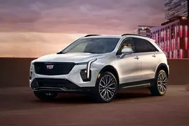 新车｜新款凯迪拉克XT4售价曝光，约38.4万元，配四驱/20英寸轮辋图片