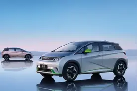 今年听过最酸的话：新能源电动车省下来的油钱全部拿去换电池了图片