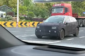 蔚来Q3财报亮眼，李斌立新flag，firefly萤火虫或卖12万起？图片