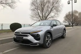 凡尔赛（雪铁龙C5X）超详细用车报告图片