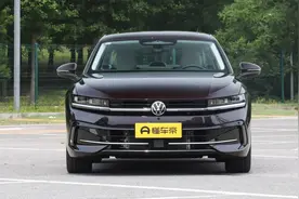 迈腾与帕萨特对比，试驾后发现，这台车适合我，性价比很高图片