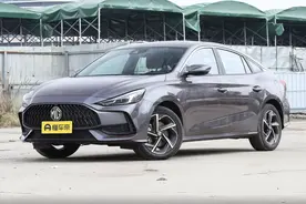 皆为自主精品 名爵5对比荣威i5，谁才是消费者的首选？图片