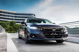 都说买B级车就上雅阁，那养一台雅阁到底要花多少钱？图片