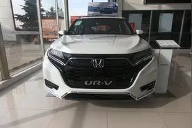 本田UR-V真实落地分享，百公里油耗10.63升，这些缺点很想吐槽图片