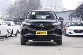 现代ix35价格亲民，2.0L和1.4T怎么选，都有哪些优点和不足？图片