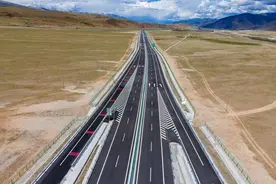 来吐槽！国庆高速堵车4大诱因，你最不能忍受哪个？图片
