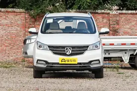 宝骏730配置解读，入门版的配置就够用，性价比更高图片