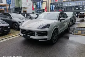 86万，25款保时捷Cayenne，3.0T动力强劲，圆你超跑梦！图片