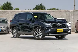 详解广汽丰田汉兰达，7座布局很实用，配2.5L油电混动，平顺省油图片