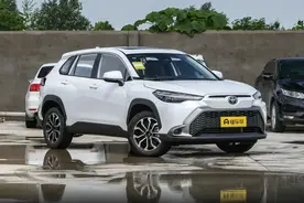 落地不到10万元，2.0L自吸保值还省油，广汽丰田锋兰达值得买吗?图片