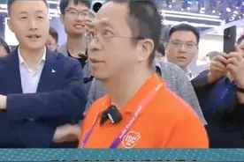 高傲乞丐周鸿祎北京车展嘴贱了一圈，最后被缺德网友狠狠收拾了？图片