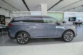 光马力就有615匹，还带四驱，破百仅4.3秒，唐DM-p即将开售图片