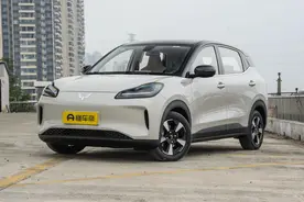 售价7.58万起，纯电续航330-510公里，五菱缤果PLUS深度体验图片