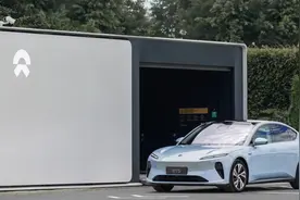 能帮用户挣钱的蔚来V2G充电桩，用电不花钱每年还能赚3千？图片