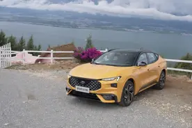 加了电的蒙迪欧，能否打破你对美系车的固有认知！图片