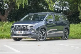 起售价不到17万！现代库斯途正式上市！7座布局/2.0T+8AT图片