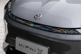 80万的国产车竟然一车难求！ 高合HiPhi X是国人的骄傲图片