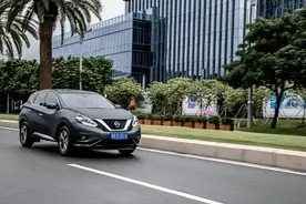 轻松惬意的主旋律，试驾日产楼兰图片