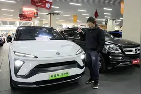 借这台ES6聊一聊蔚来的二手车保值吗？转手后权益还有吗？