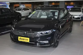 迈腾 2025款 200万辆众享款 330TSI DSG豪华型车型大概如何？图片