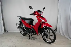 售5580元，最便宜的弯梁车五羊凯旋，百公里油耗1.4L，还带碟刹图片