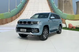 24小时订单超3000台，北京越野BJ60开启预售，配三把锁+四轮独悬图片