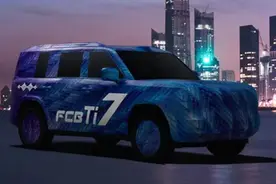 后排可放倒，尺寸比豹8还大！方程豹钛7预告图曝光