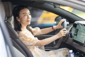 比亚迪率先放宽三电终身质保条件！车主不再被强制在4S店维保了图片