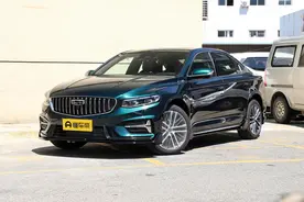 取名只此青绿，外观很前卫，全系2.0T动力，解读新款吉利星瑞图片