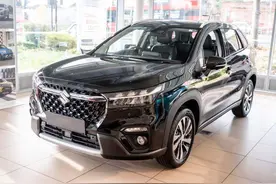 铃木版“逍客”来了，维特拉平台+1.4T，新潮炫酷，海外预售9万图片