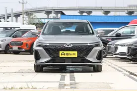 售价10.89万元起，奇瑞艾瑞泽8正式上市，1.6T达到197马力图片