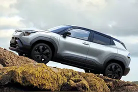 还记得国内停产的铃木维特拉吗？现在它变这样了，还能上绿牌！图片