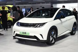 比亚迪海豚抛弃板悬，新底盘像高尔夫，舒适性超过卡罗拉？图片